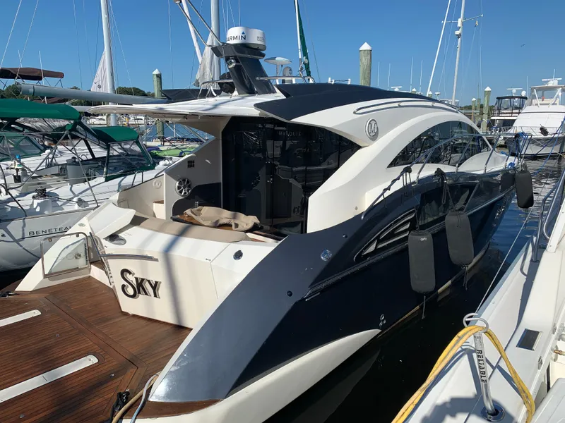 Slide: The Image of Marquis 420 Sport Coupe 2009 - 7