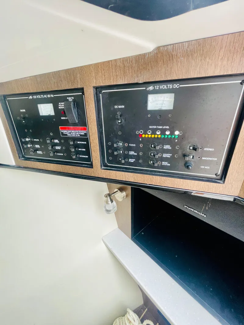 Slide: The Image of Monterey 328 SS 2020 - 54