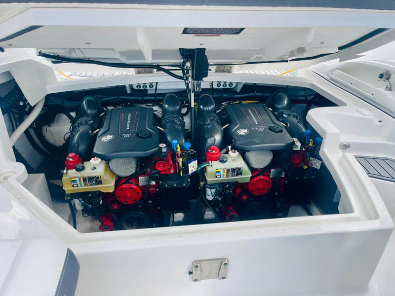 Slide: The Image of Monterey 328 SS 2020 - 62