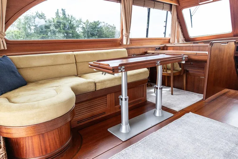 Slide: The Image of Luxurious 2007 Vicem 54 Classic Flybridge yacht interior with TV and elegant wood finish. - 37