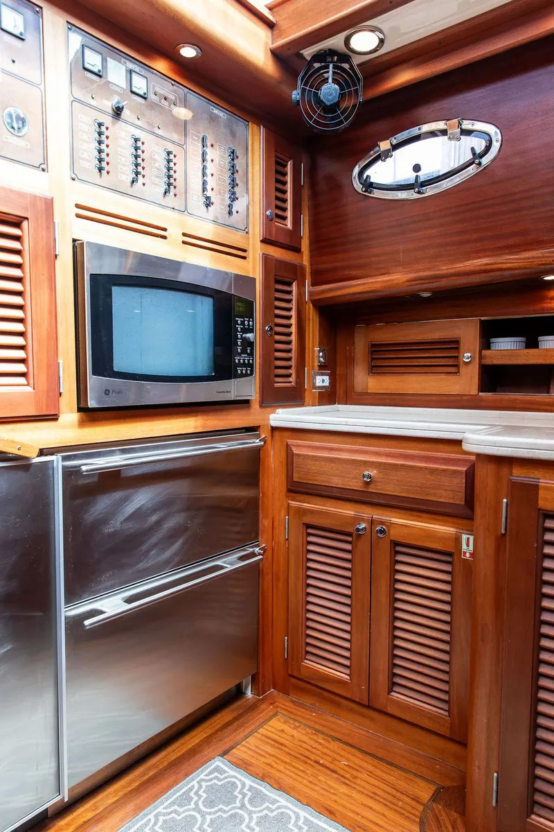 Slide: The Image of Vicem 54 Classic Flybridge 2007 - 51