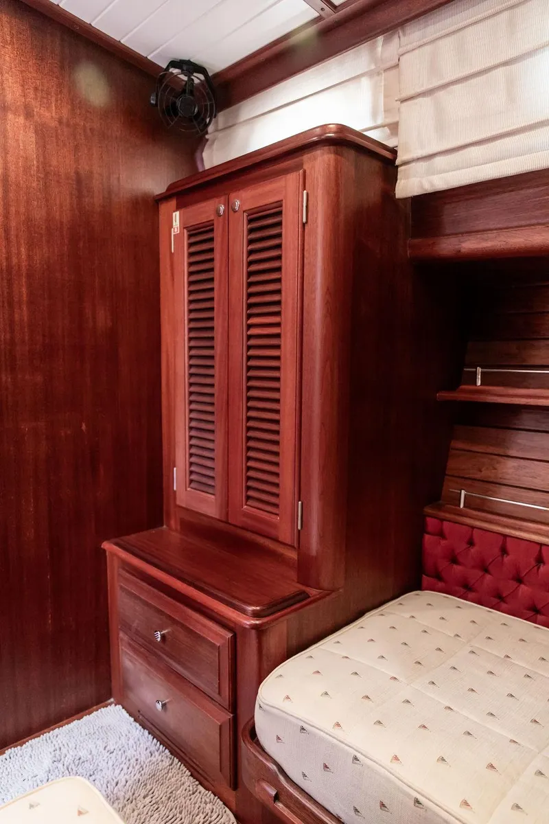 Slide: The Image of Vicem 54 Classic Flybridge 2007 - 82