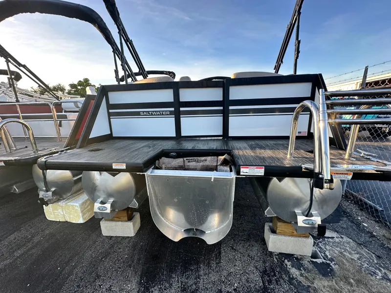 Slide: The Image of Viaggio Diamante 21U pontoon boat rear view, showcasing saltwater-ready design, 2023 model. - 4