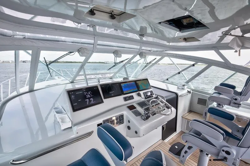 Slide: The Image of Cabo 52 Express 2006 - 15