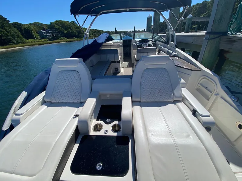 Slide: The Image of Sea Ray SDX 290 Outboard 2017 - 3