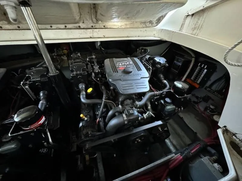 Slide: The Image of Sea Ray 290 Sun Sport 2004 - 11