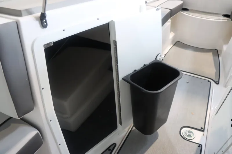 Slide: The Image of Yamaha AR220 2025 - 15