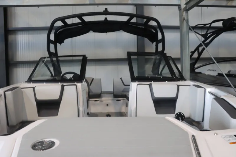 Slide: The Image of Yamaha AR220 2025 - 6