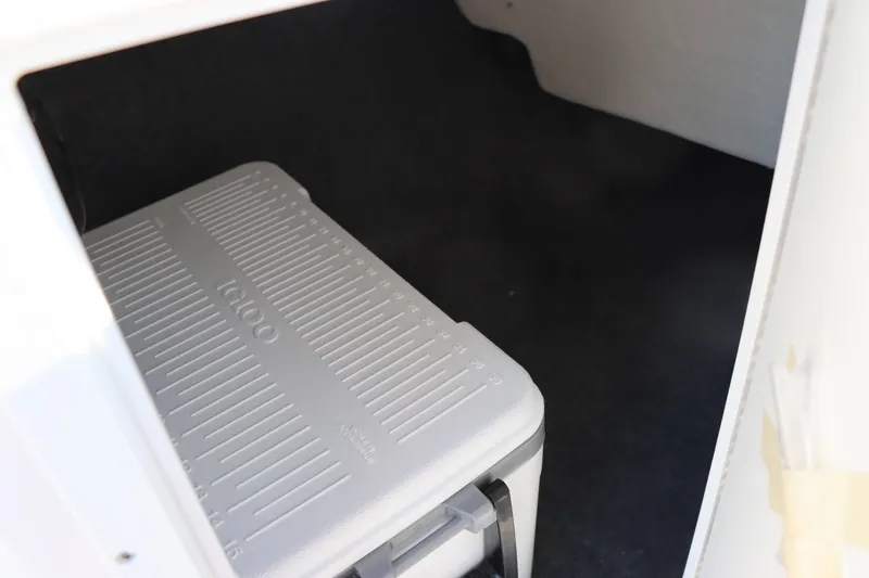 Slide: The Image of Yamaha AR190 2025 - 15