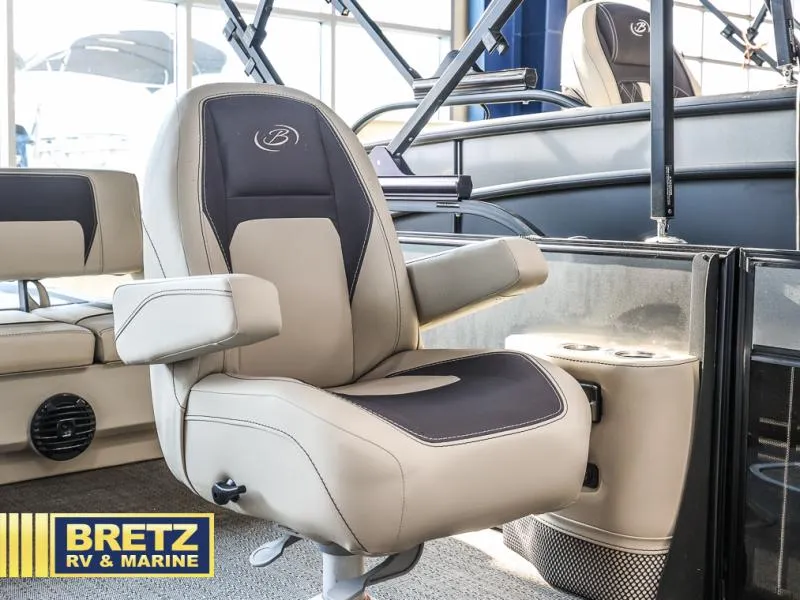 Slide: The Image of Aria Ultra-Lounge A24UC 2024 boat seat in luxury marine setting, Bretz RV & Marine. - 11