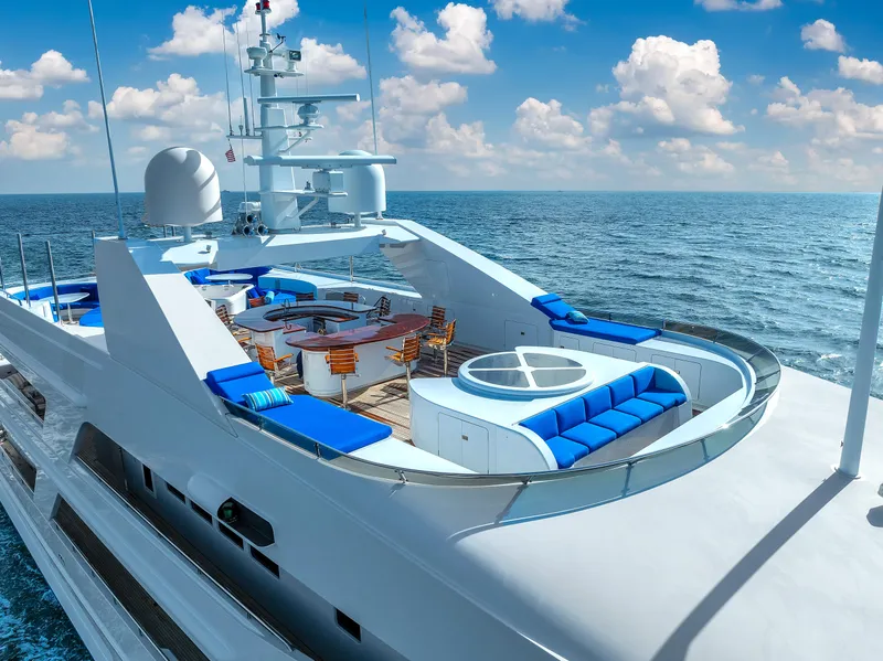 Slide: The Image of Luxurious 1998 Admiral Pilothouse yacht deck with jacuzzi and ocean view. - 4