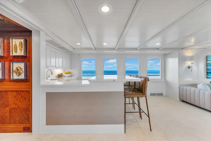 Slide: The Image of Admiral Pilothouse 1998 - 51