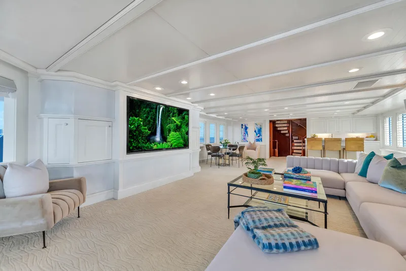 Slide: The Image of Admiral Pilothouse 1998 - 53