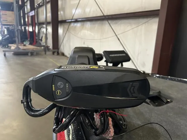 Slide: The Image of Skeeter ZXR 21 W/Yamaha 250HP "SHO" 2025 - 10