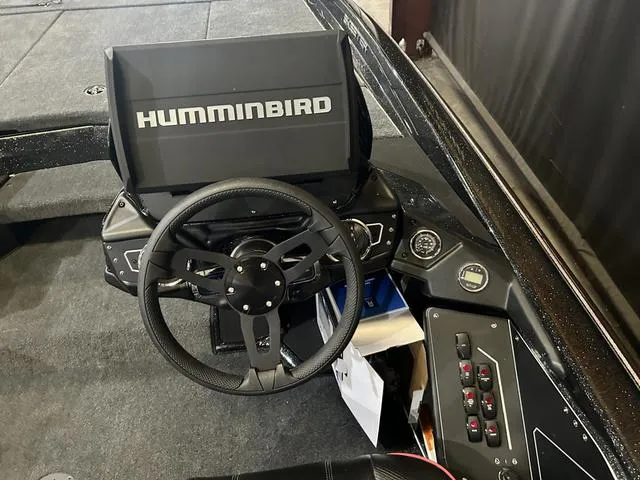 Slide: The Image of Skeeter ZXR 21 W/Yamaha 250HP "SHO" 2025 - 8