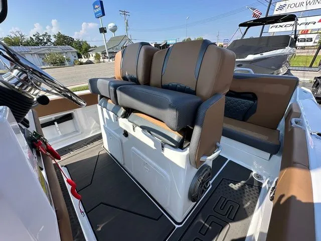 Slide: The Image of Scarab 235 Open LX Wake 2025 - 19