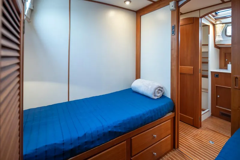 Slide: The Image of Guest Stateroom - 25