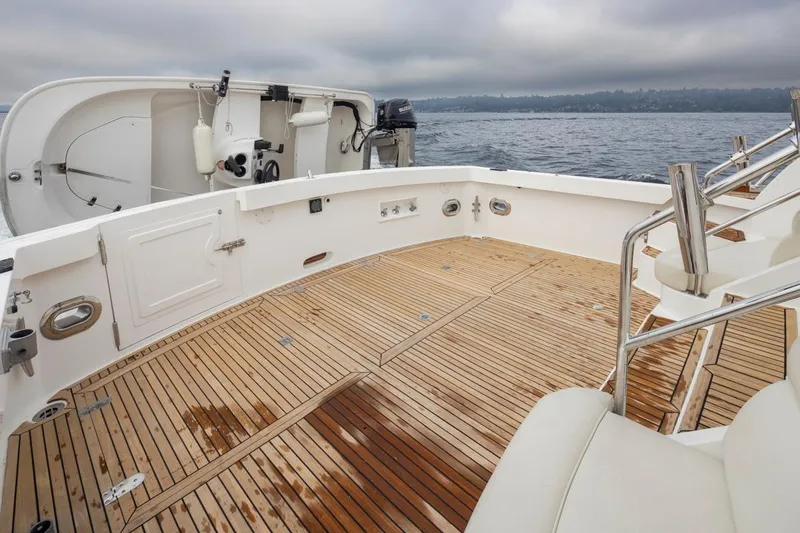 Slide: The Image of Aft Deck - 34