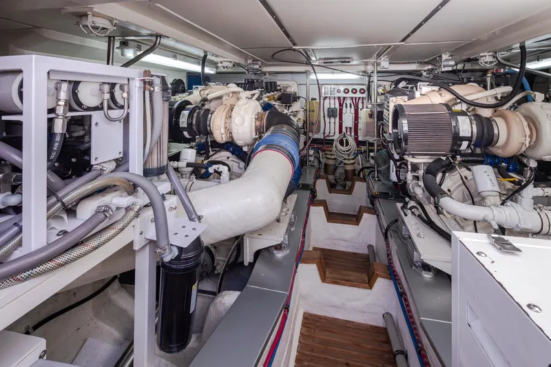 Slide: The Image of Engine Room - 39
