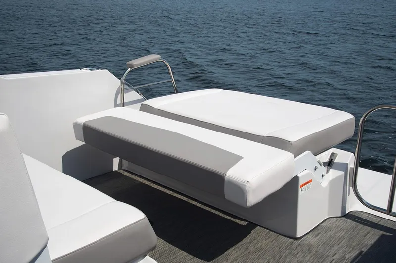 Slide: The Image of Manufacturer Provided Image - 19