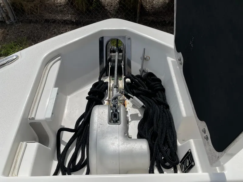 Slide: The Image of Sea Fox 248 Commander 2021 - 22