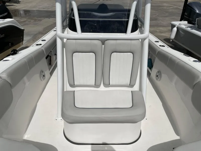 Slide: The Image of Sea Fox 248 Commander 2021 - 23