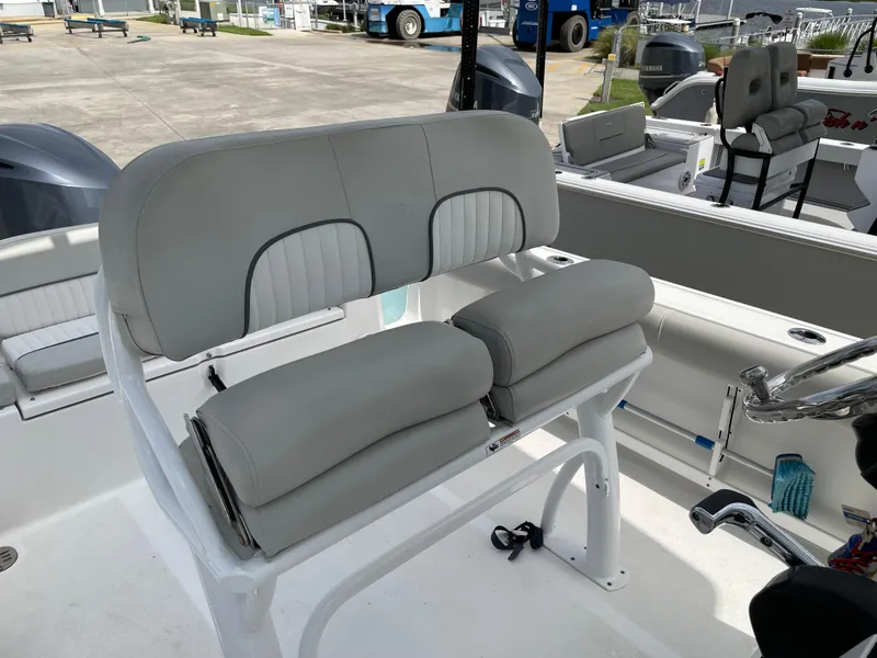 Slide: The Image of Sea Fox 248 Commander 2021 - 27