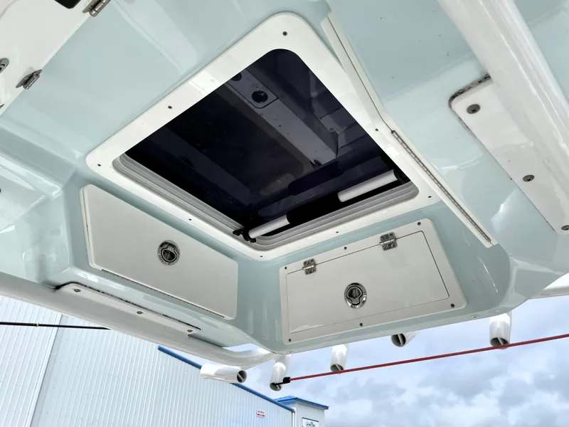 Slide: The Image of Sea Fox 248 Commander 2021 - 37