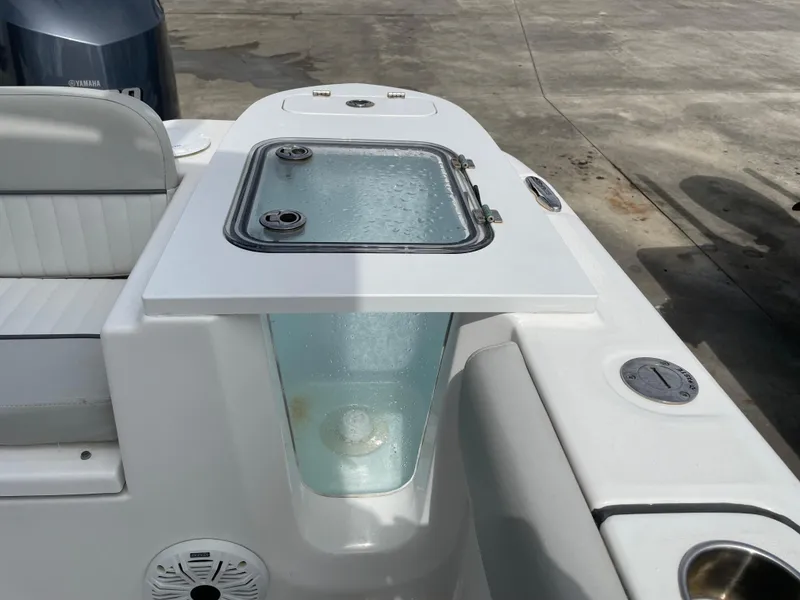 Slide: The Image of Sea Fox 248 Commander 2021 - 40