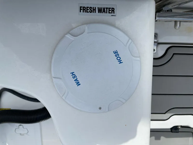 Slide: The Image of Sea Fox 248 Commander 2021 - 43