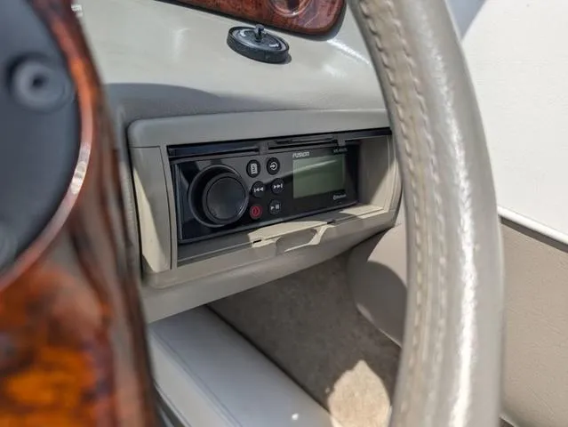 Slide: The Image of 2007 Crownline 190 SS boat dashboard with Fusion stereo system. - 11