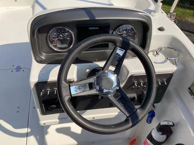 Slide: The Image of Hurricane SS201ob 2022 - 10