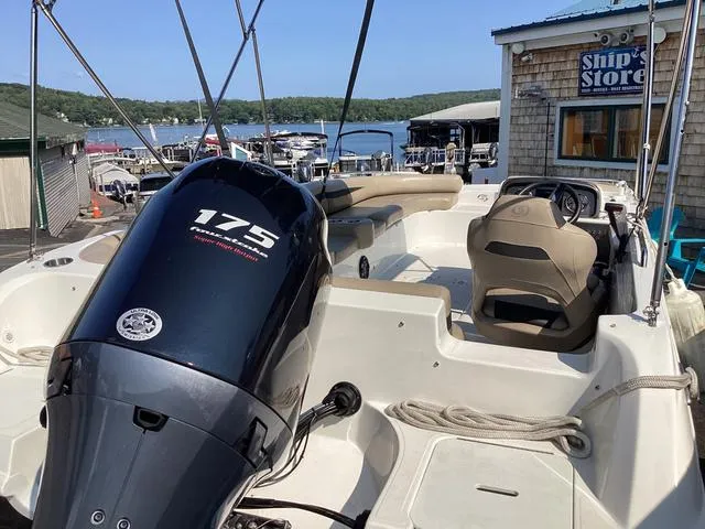 Slide: The Image of Hurricane SS201ob 2022 - 6