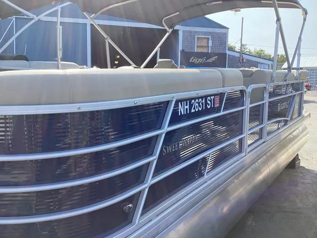 Slide: The Image of Godfrey Sweetwater 2286 C 2023 - 4