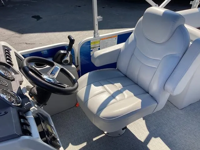 Slide: The Image of Godfrey SWEETWATER 2286 SB 2023 - 10