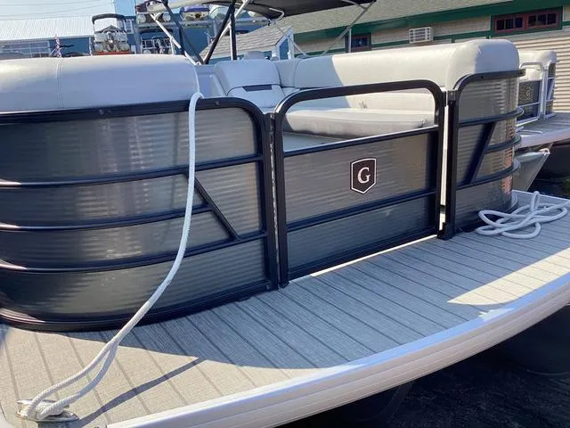 Slide: The Image of Godfrey Sweetwater 2486 C 2023 - 4