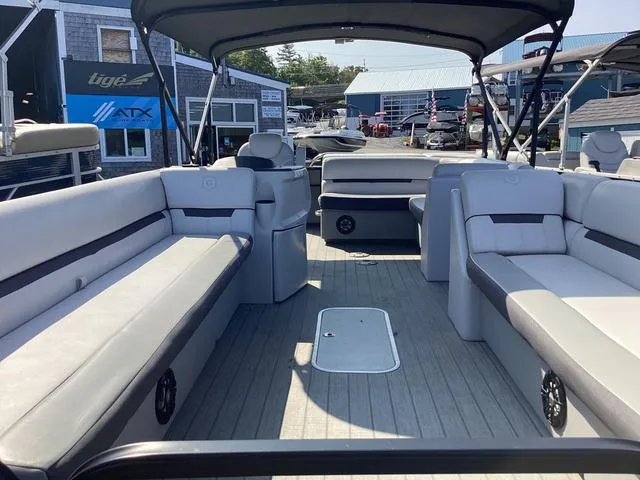 Slide: The Image of Godfrey Sweetwater 2486 C 2023 - 5