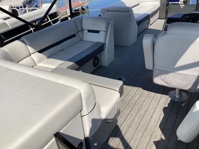 Slide: The Image of Godfrey Sweetwater 2486 C 2023 - 6