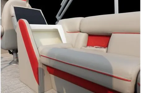 Slide: The Image of Berkshire LE Series 24RFX LE 2023 - 19