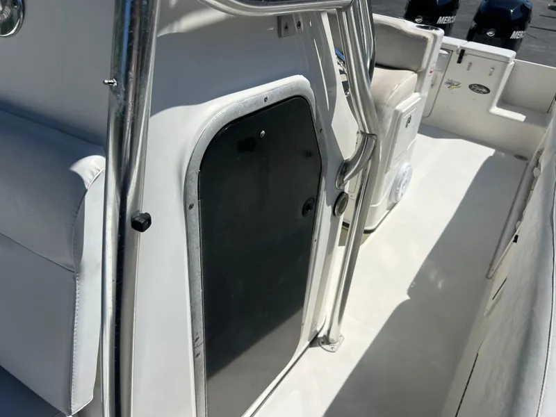 Slide: The Image of Triton 2895 CC 2003 - 14