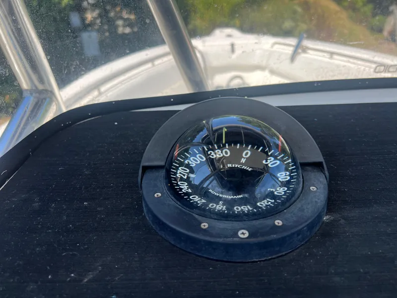 Slide: The Image of Triton 2895 CC 2003 - 22