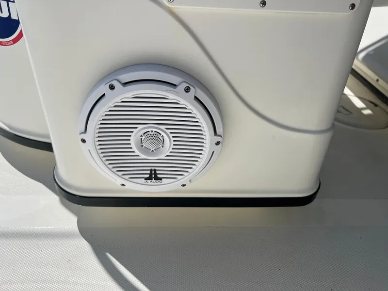 Slide: The Image of Triton 2895 CC 2003 - 29