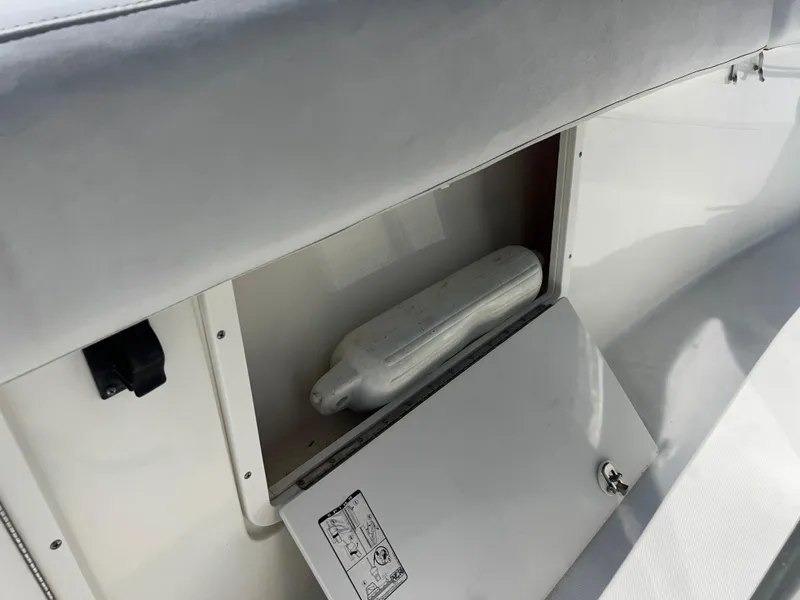 Slide: The Image of Triton 2895 CC 2003 - 43