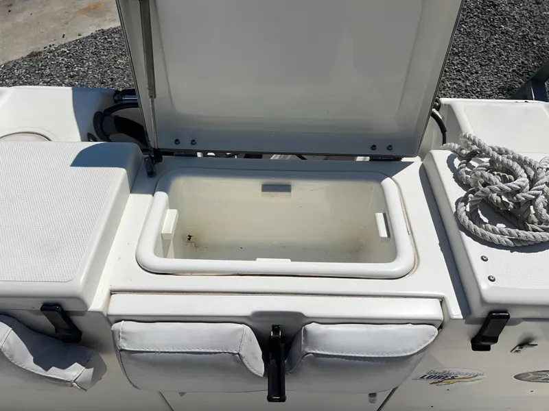 Slide: The Image of Triton 2895 CC 2003 - 45