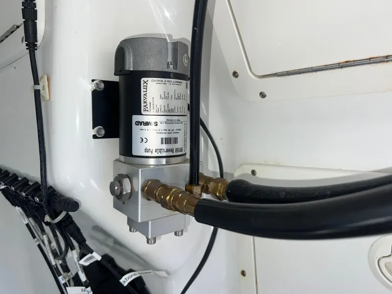 Slide: The Image of Triton 2895 CC 2003 - 54