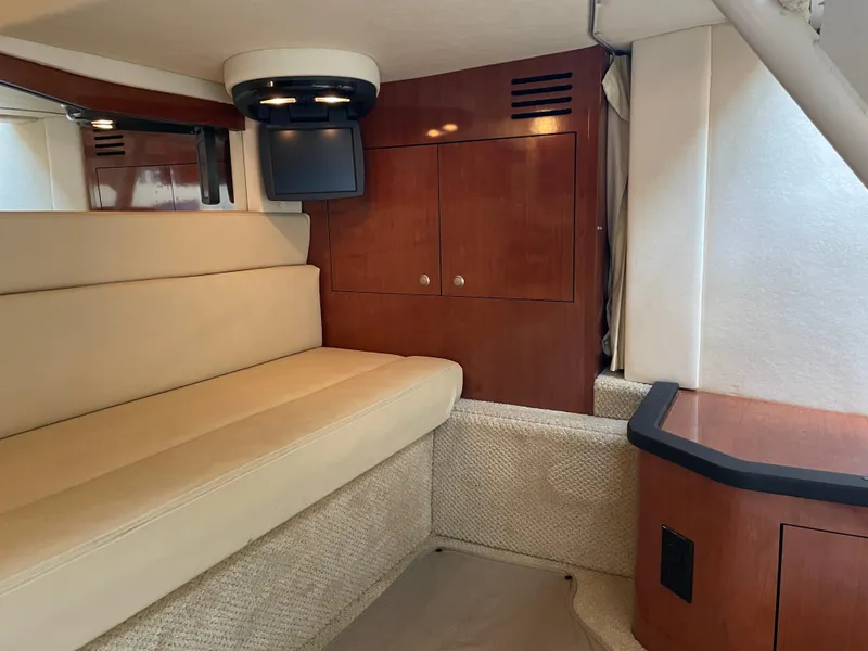 Slide: The Image of Sea Ray 340 Sundancer 2006 - 13