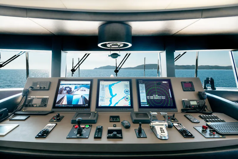 Slide: The Image of Mengi Yay Trawler 2017 - 17