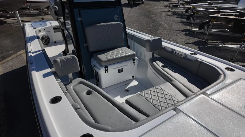 Slide: The Image of Blazer 2440 2025 - 53