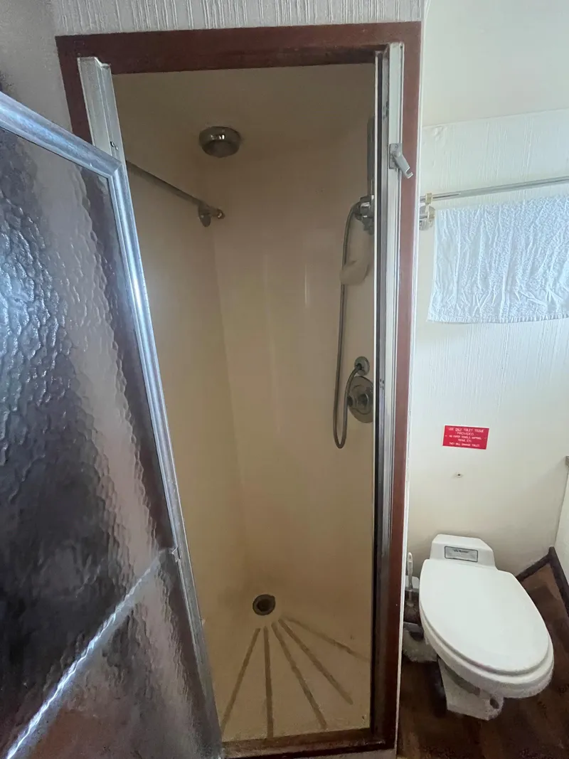 Slide: The Image of Hatteras 45 Convertible 1985 - 57