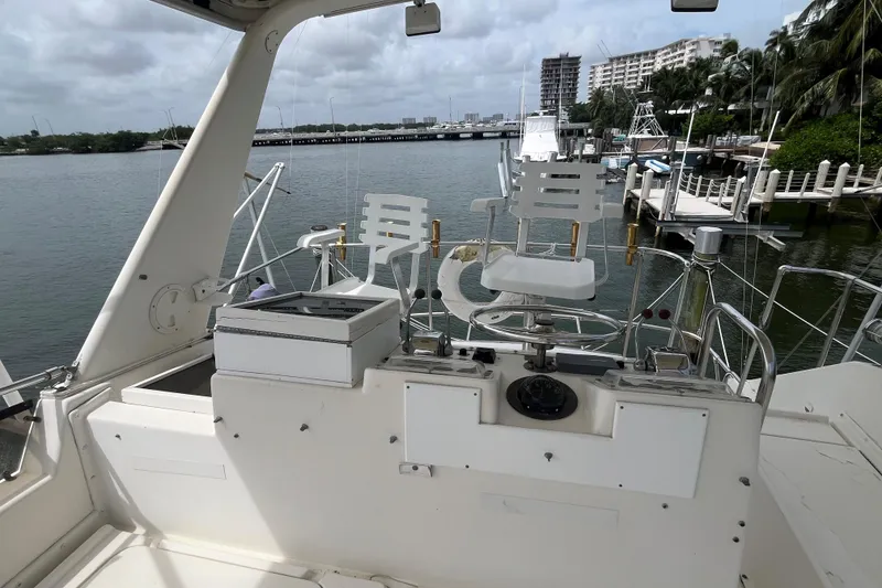 Slide: The Image of Hatteras 45 Convertible 1985 - 67